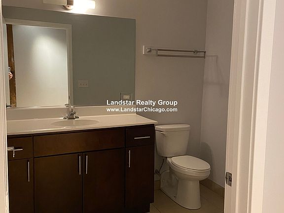 2nd image of 125 E 21st St APT 216