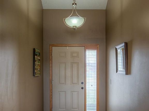 5th image of 11722 S 211th St