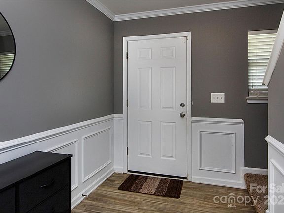 3rd image of 2739 Old House Cir