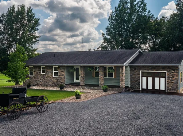 511 White St, Creal Springs, IL 62922
