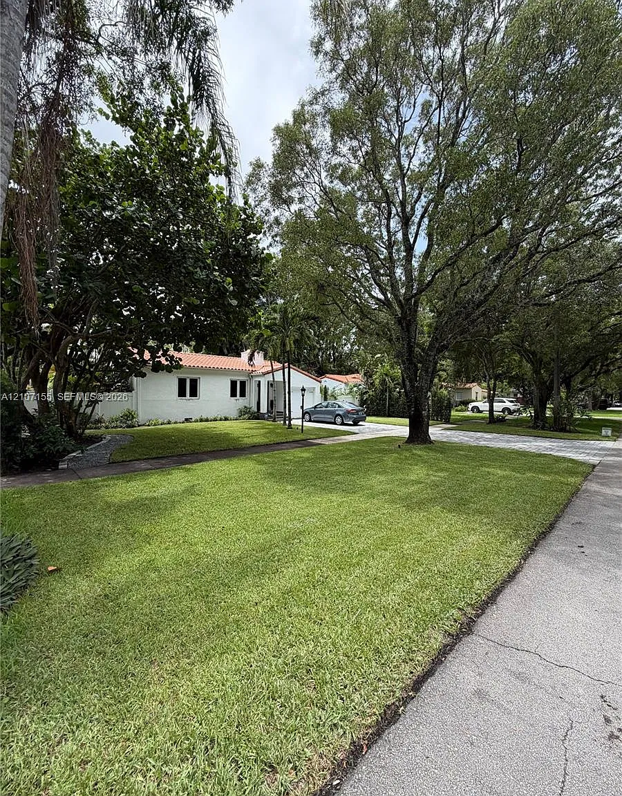 Miami Shores Sec 5 — Photo 2