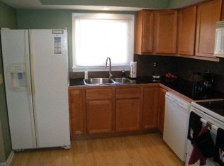 720 E 342nd St, Eastlake, OH 44095