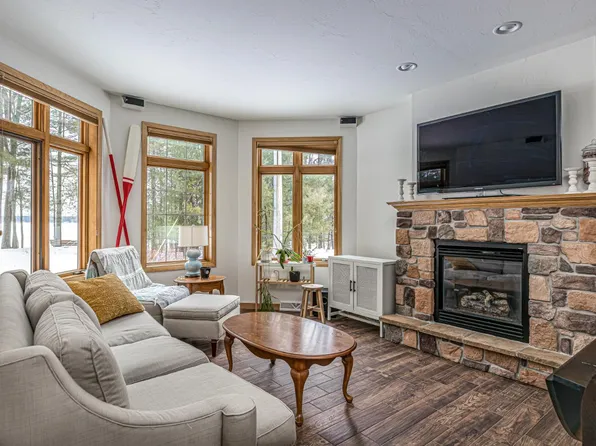 8466 Rogers Dr Unit 12, Minocqua, WI 54548