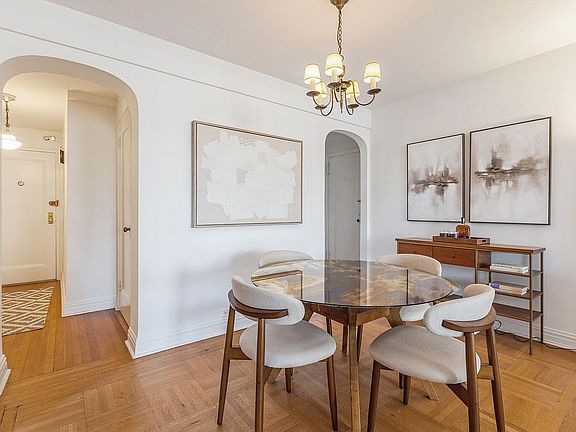 4th image of 100 Riverside Dr #14E