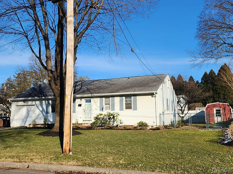 2105 Murray Ave — Photo 3