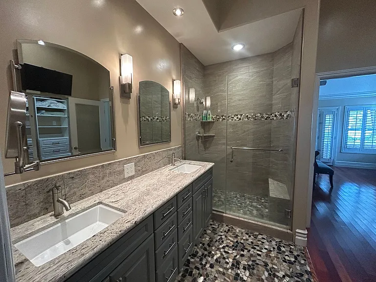 7060 Big Springs Ct — Photo 15