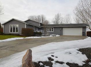 920 S Glenbrook Ct, Greenacres, WA 99016