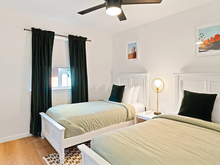 713 Braesgreen Dr — Photo 45