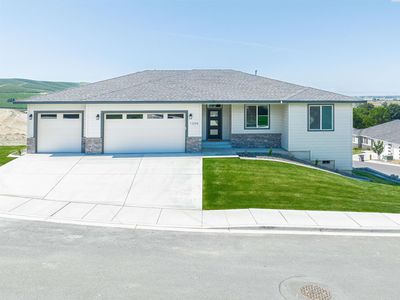 1306 W Ivy Ct, Sunnyside, WA, 98944