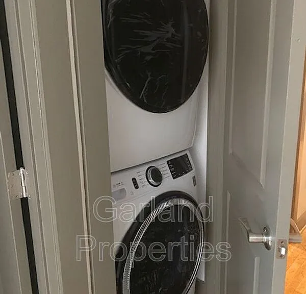 821 Salem Ave SW #4 — Photo 5