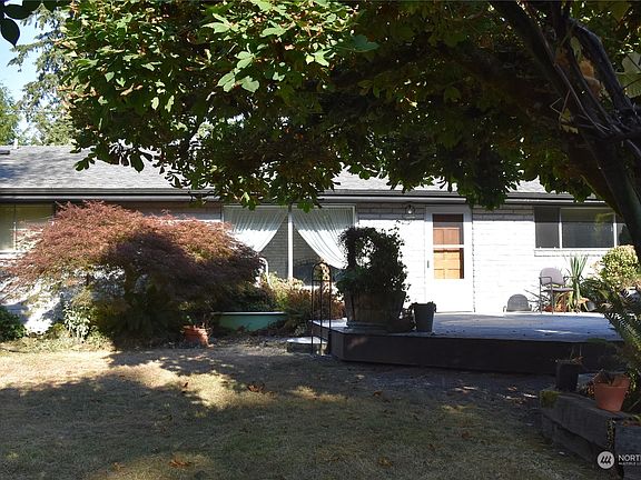 4th image of 13602 Vickery Avenue E