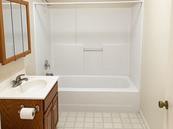 209 2nd St NW APT 6