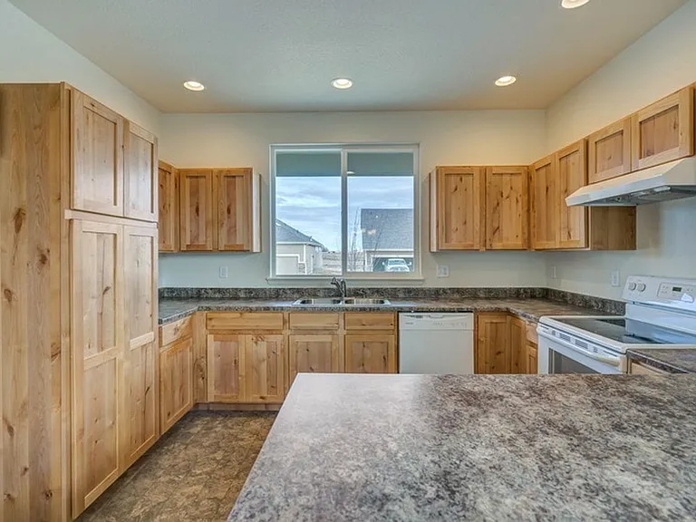 2120 Orchard Bloom Dr — Photo 7