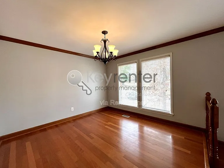 4704 Privateer Rd — Photo 7