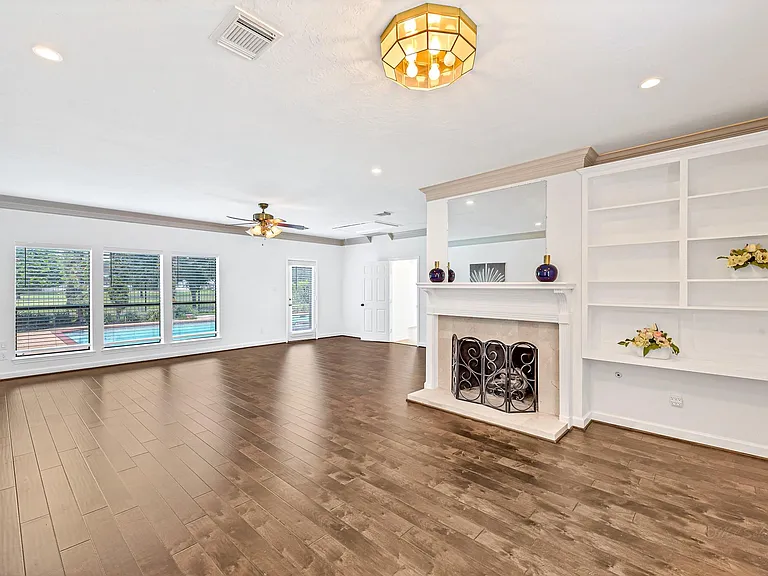 21410 Ganton Dr — Photo 23