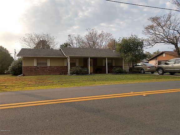 2nd image of 10820 SE 52nd Ct