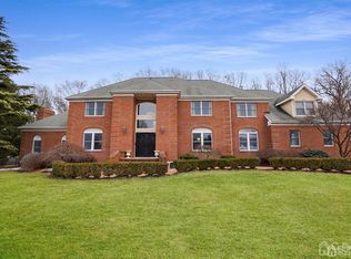 10 Brittany Dr, Colts Neck, NJ 07722