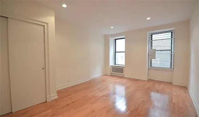 Rented by Maz Group NY | media 13