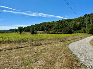 7578 Wolf Run Rd SE, Dennison, OH 44621