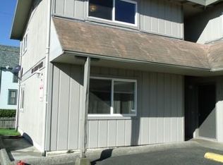 550 Schetter Ave APT 1, Coos Bay, OR 97420