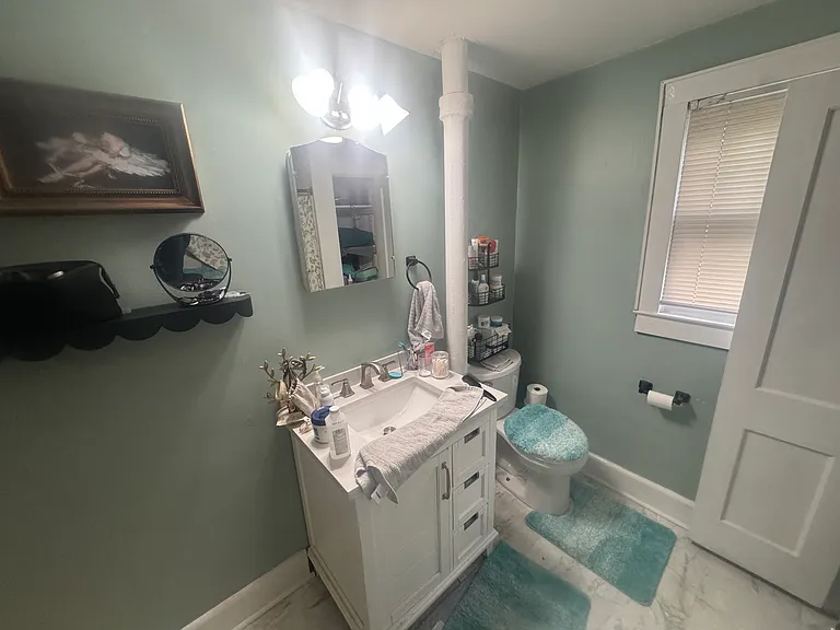 2325 Walker Ave #1-B — Photo 7