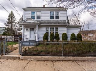 230 Division Ave, Shelton, CT 06484