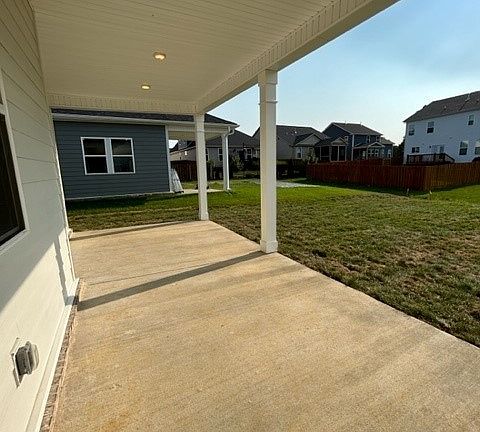 3rd image of 1416 Ovaldale Drive Avril Lot 411