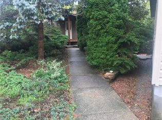 8592 Breezy Point Rd, Clayton, NY 13624