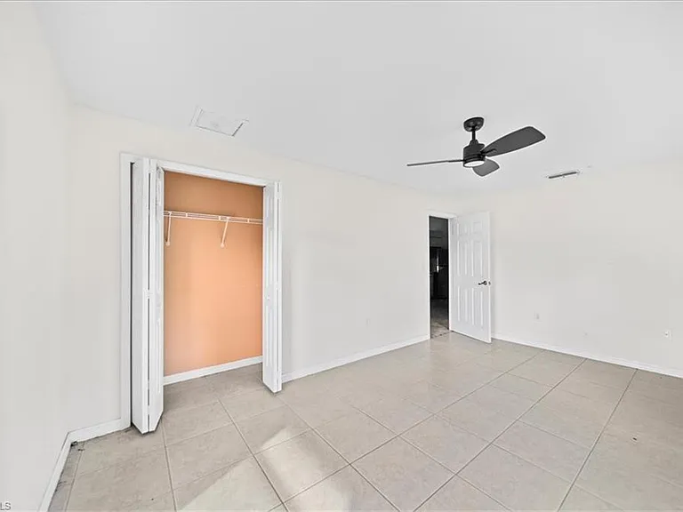1019 Angelo Ave — Photo 9