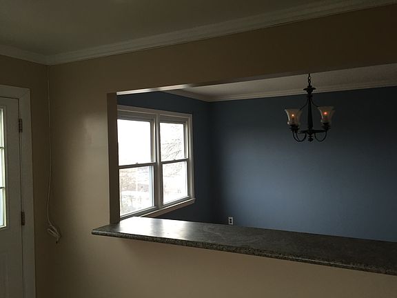 5th image of 344 Sommerville Pl #Townhouse