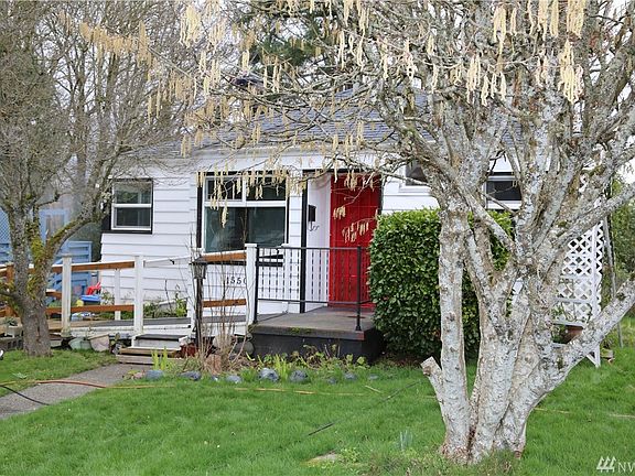 2nd image of 1550 Marguerite Ave