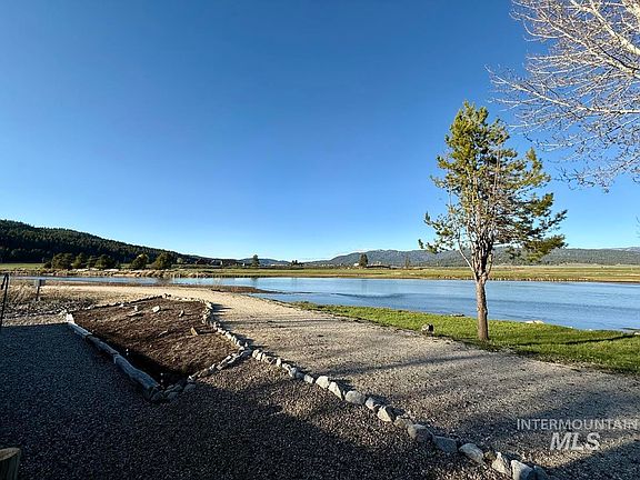 5th image of P One & 3 St