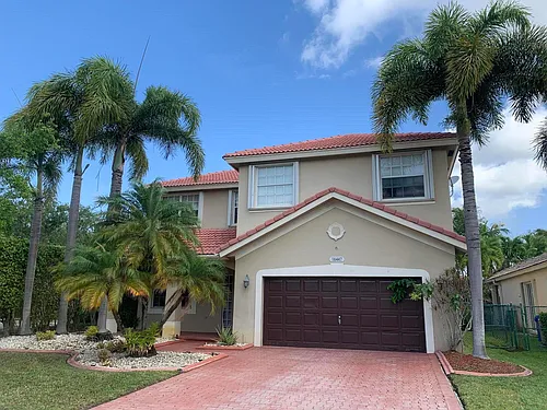16447 SW 1st Ct Photo 1