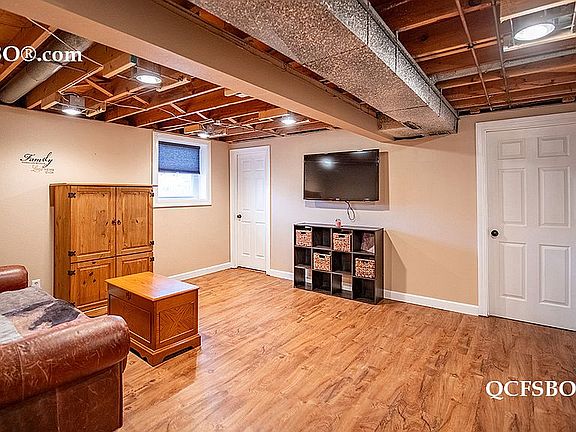 4th image of 306 Parkway Dr