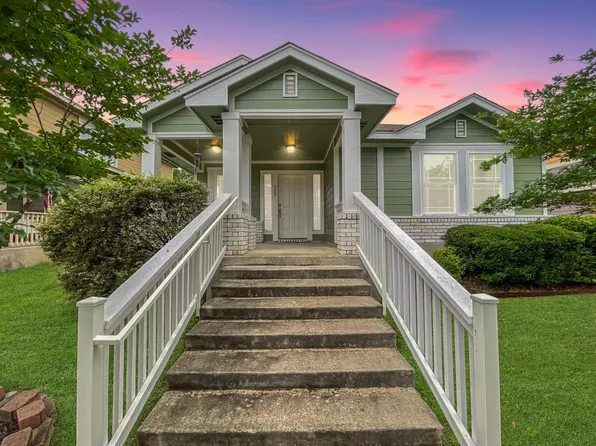 525 Sampson, Kyle, TX 78640