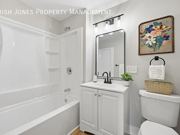 61 Princeton Pl #1 — Photo 13