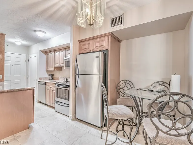 3700 Las Vegas Blvd S #672 — Photo 12