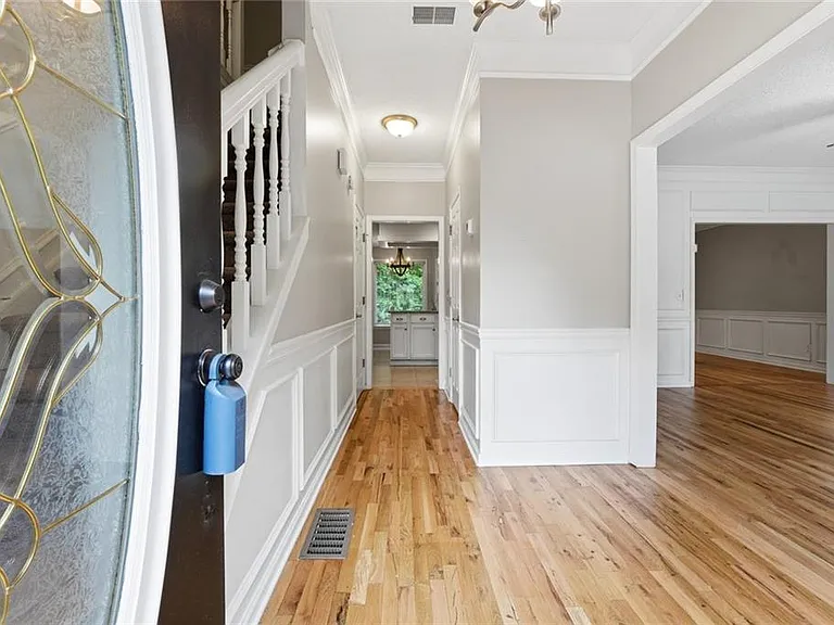 5697 Frontier Walk Ln — Photo 3