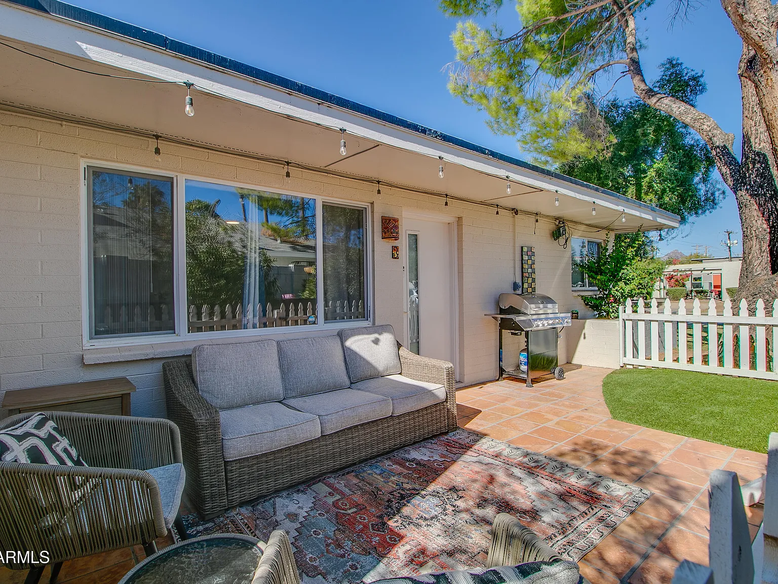 2 bed, 1.0 bath, 790 sqft, $2,200 — Photo 3