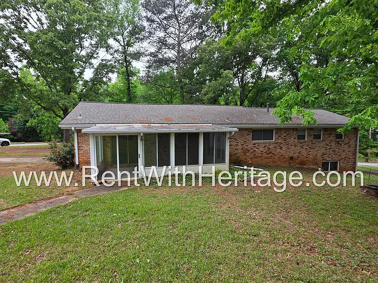 6190 Knights Ln — Photo 8