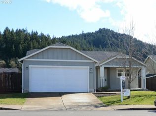 1601 S 58th St, Springfield, OR 97478