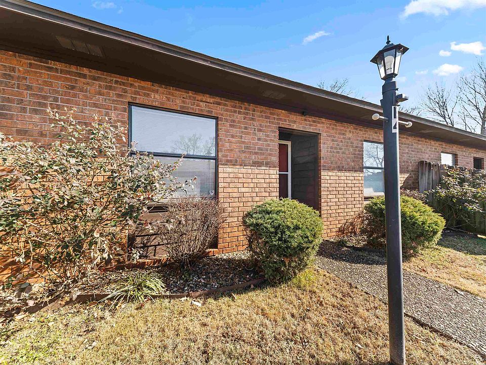 1st image of 301 Hammond Dr APT E4