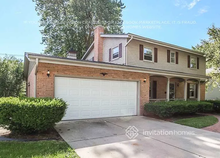 1159 Blackhawk Dr — Photo 3