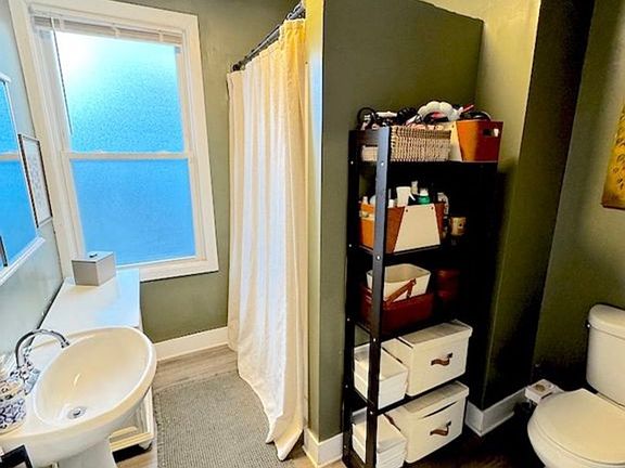 2nd image of 2947 W Cortland St #2F