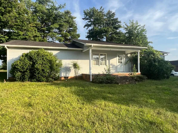 21126 Lynn St, Bristol, VA 24202