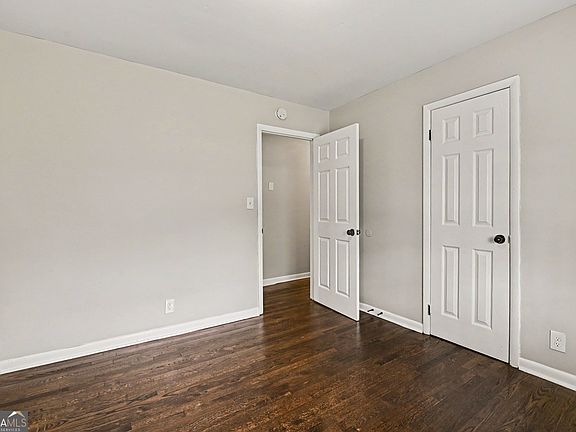 4th image of 1623 Jolly Green Ct