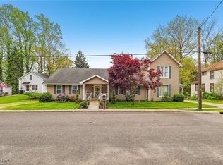 4522 Franklin St, Mantua, OH 44255