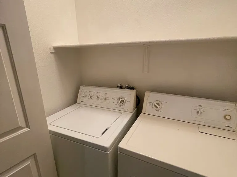 325 Amber Pine St #202 — Photo 10