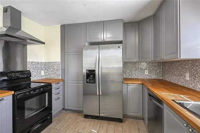 30 Cypress Grove Ct #20 — Photo 7