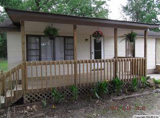 2108 Barkley Bridge Rd SW, Hartselle, AL 35640